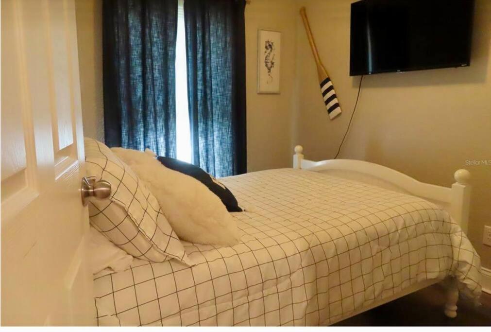 Nataj Suites At Tampa Esterno foto